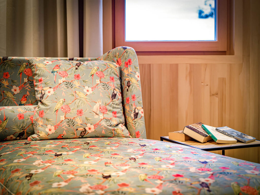 Reading in the Hauserei